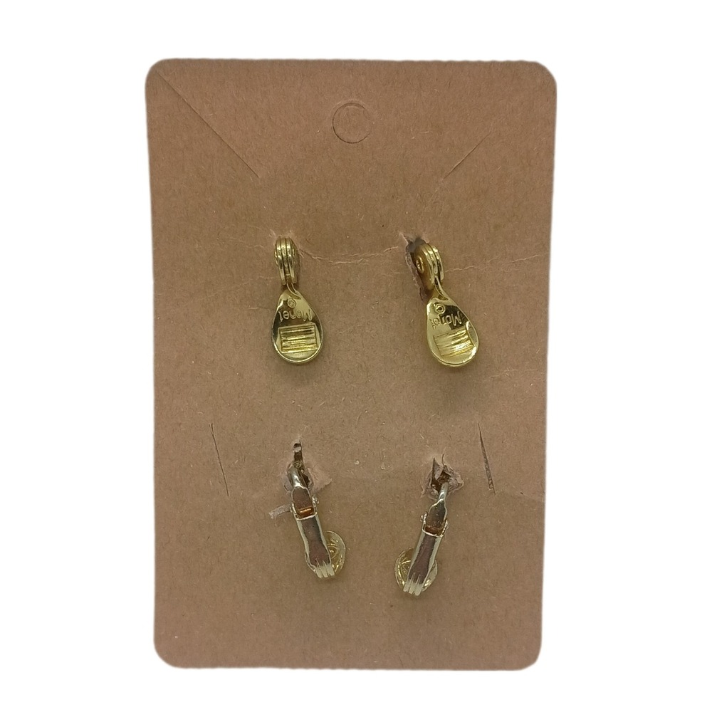 Monet Gold Toned Clip-on earrings‎ Vintage SKUJ025 - Picture 2 of 2